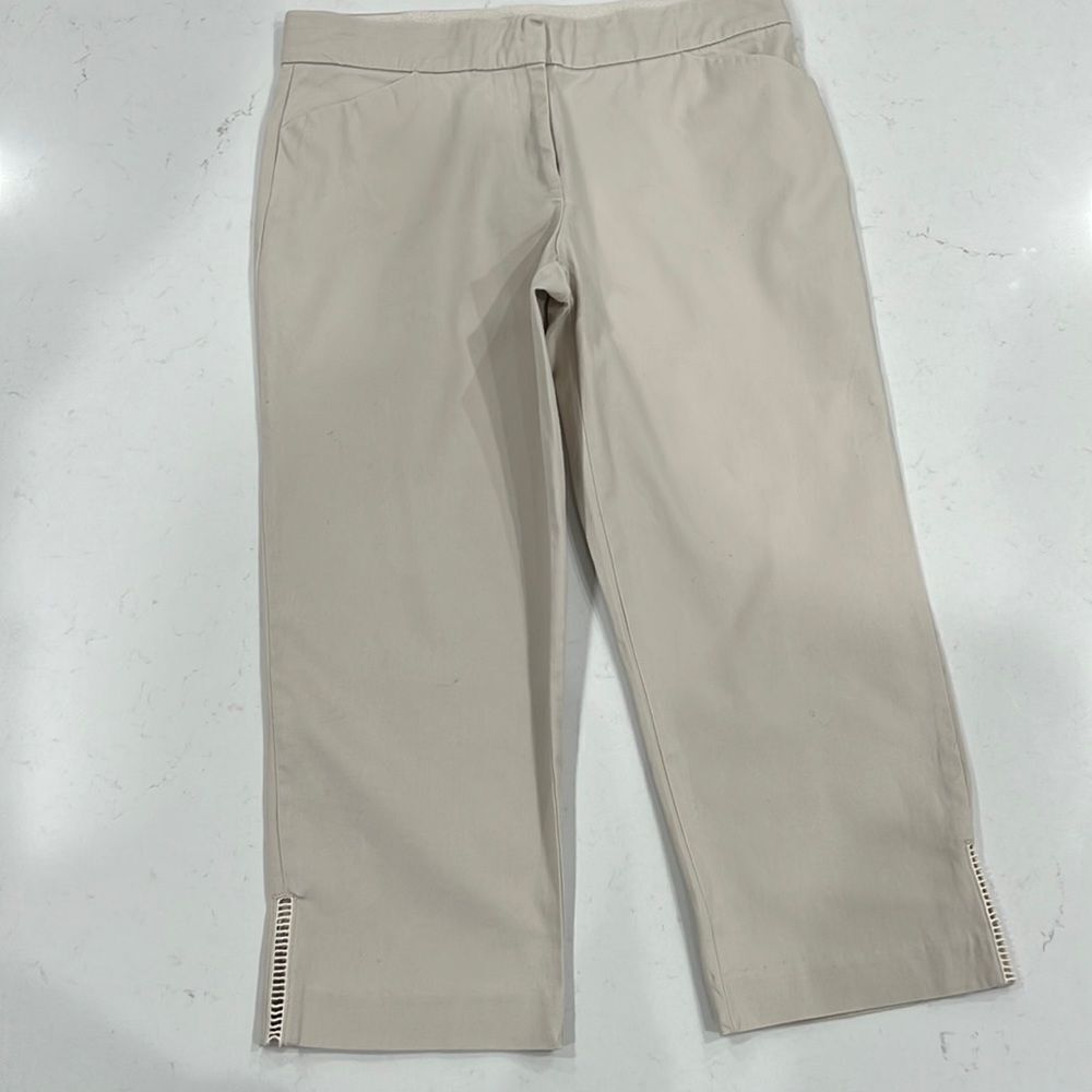 Counterparts Capris Beige Size 8
